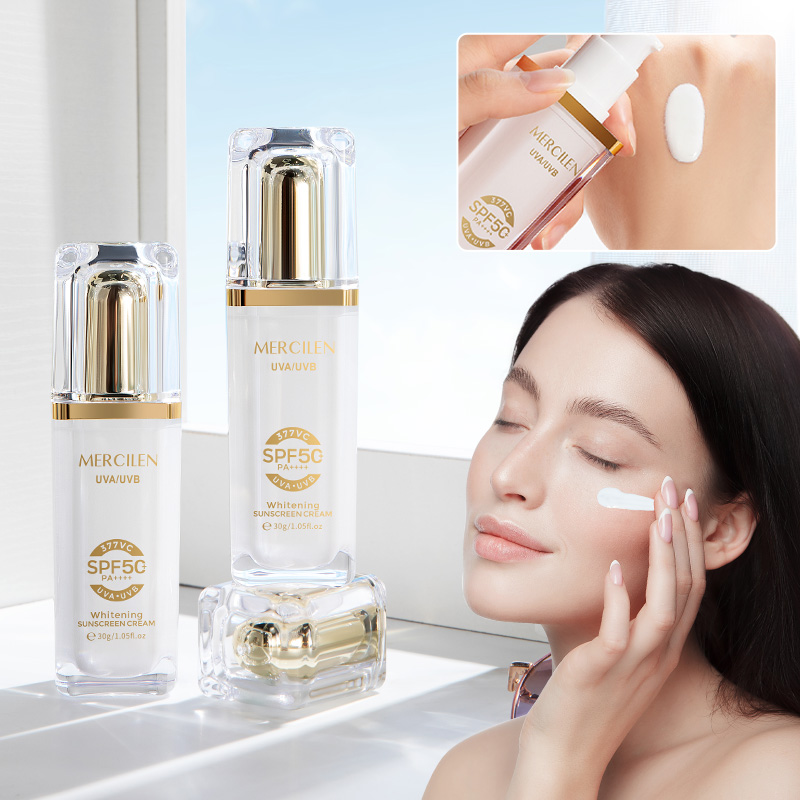 Spf 50 Waterproof Sunscreen - メルシレン フェイシャル＆ボディ日焼け止め 30g、SPF50+ ナイアシンアミド配合でくすんだ肌を明るくし、肌の色を均一にし、皮脂の生成をバランスをとり、全身に防水・汗に強い効果があり、ビーチでの日光浴に最適、男女兼用のデイリートラベルケアローションです。