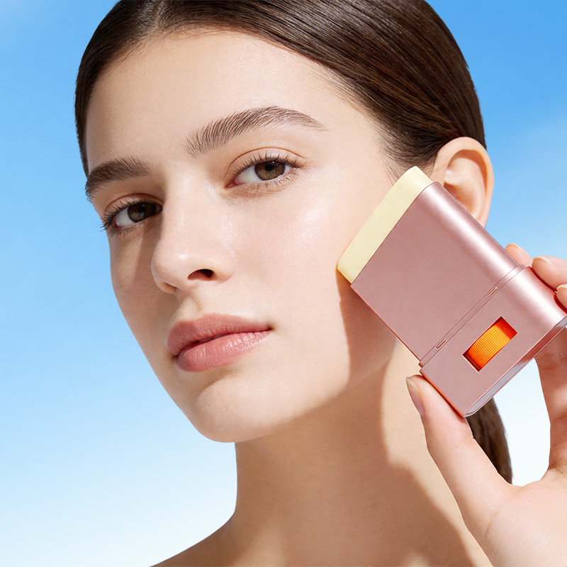 メルシレン ライトウェイト アイソレーション サンスクリーン - Spf 50 Waterproof Sunscreen のレビューと価格